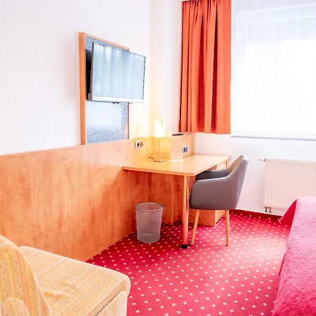 Aara 3* Radeberg